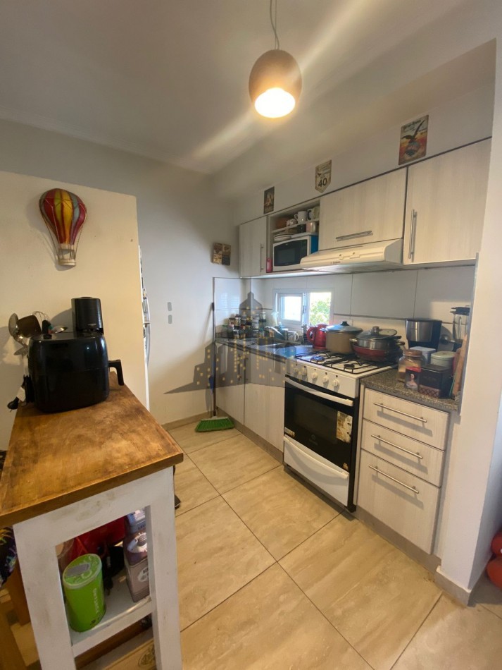 VENTA - CASEROS NORTE - DEPTO DOS AMBIENTES CON BALCON - APTO CREDITO BANCARIO 