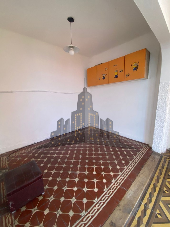 ALQUILER - PH TIPO PENSION - 2 AMBIENTES - CASEROS NORTE