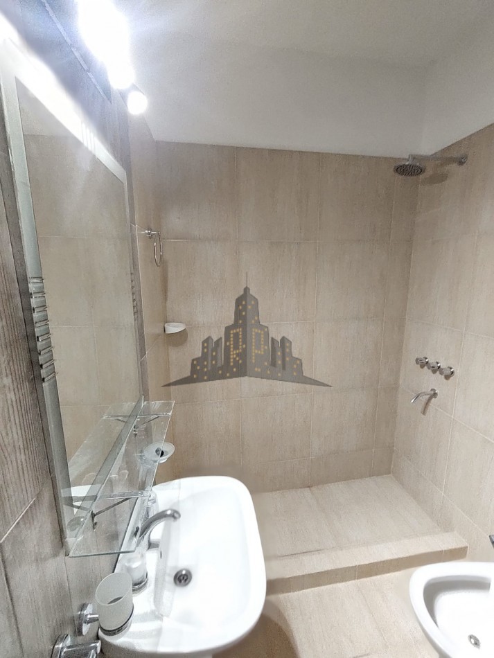 ALQUILER - DEPARTAMENTO PH 3 AMBIENTES CON PATIO - ENTRADA COMPARTIDA - SIN EXPENSAS 