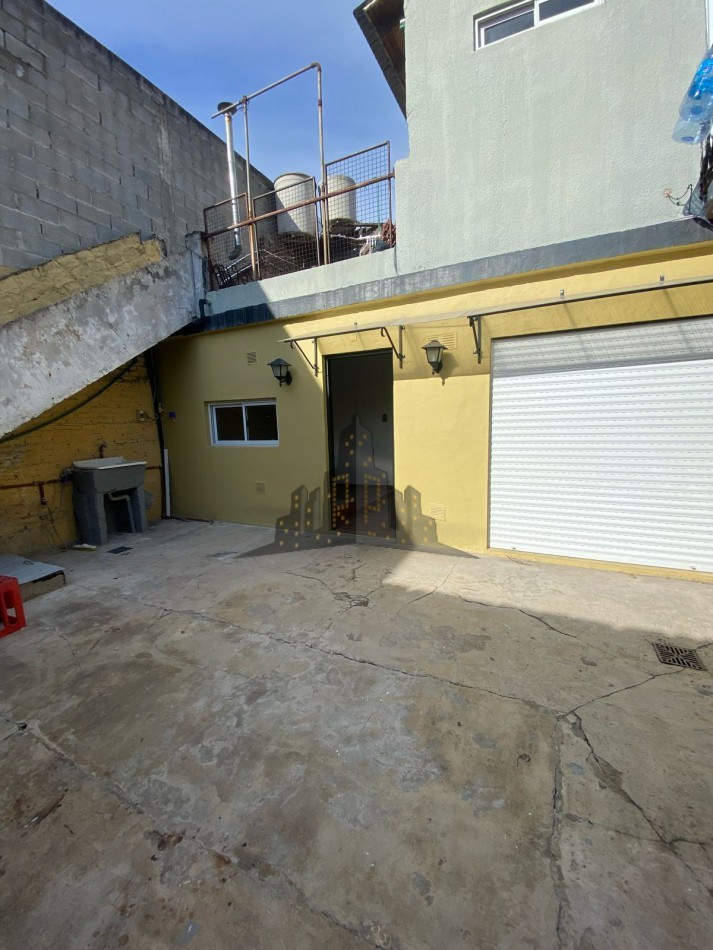 ALQUILER - CASEROS - PH DOS AMBIENTES - SIN EXPENSAS -