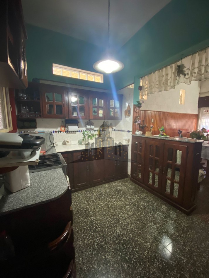 VENTA - PH AL FRENTE - 3 AMBIENTES - SANTOS LUGARES - TERRAZA PROPIA  - APTA CREDITO 