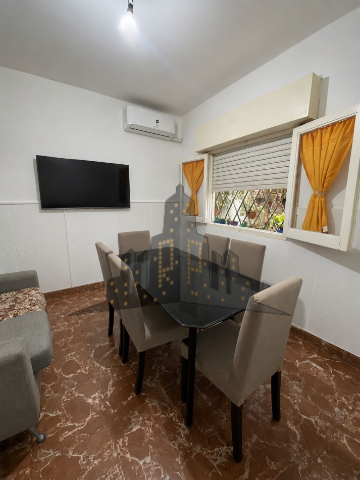 VENTA - CASA PH 3 AMBIENTES AL FRENTE - CON PATIO - CASEROS NORTE 