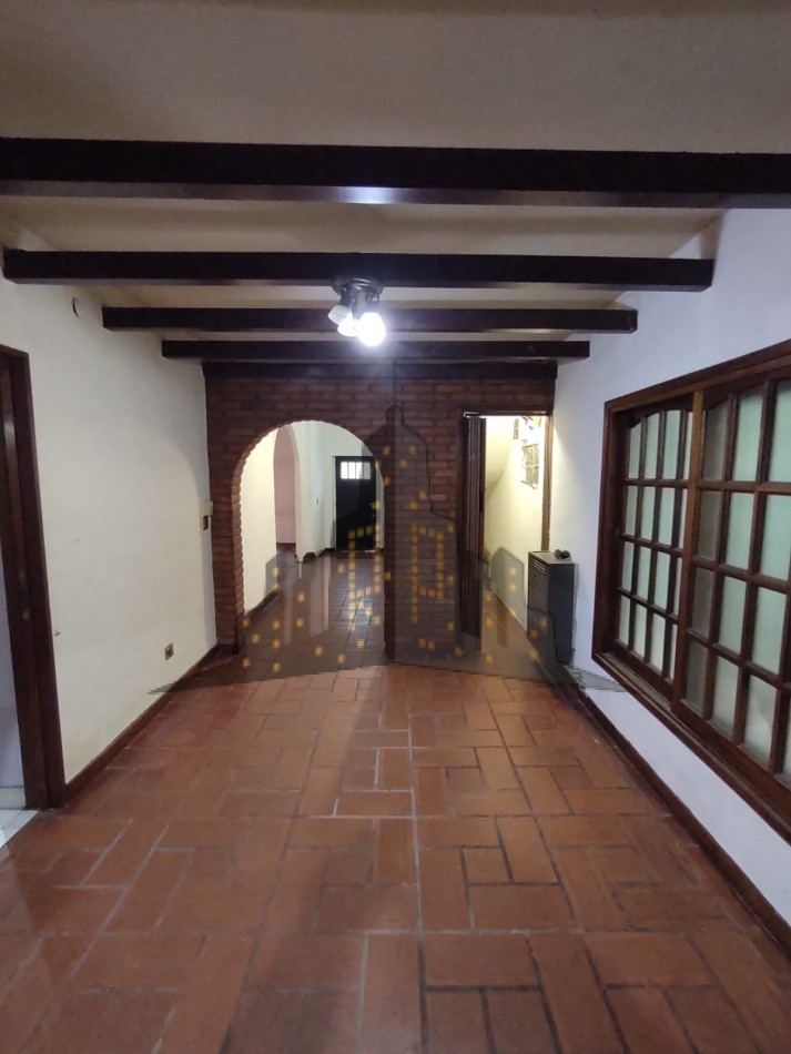 VENTA - PH 3 AMBIENTES - CON QUINCHO Y PARRILLA - CASEROS NORTE