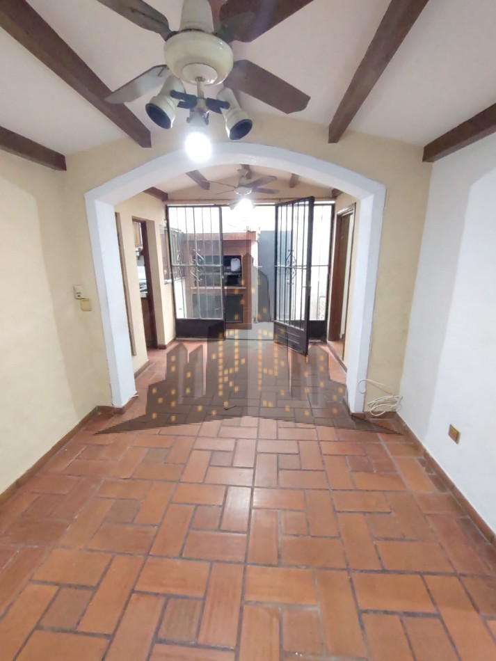 VENTA - PH 3 AMBIENTES - CON QUINCHO Y PARRILLA - CASEROS NORTE