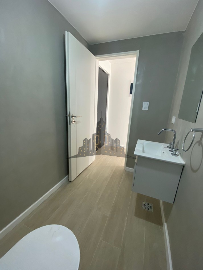 ALQUILER - APTO PROFESIONAL - A ESTRENAR - DUPLEX 5 AMBIENTES - CON COCHERA - CASEROS NORTE 