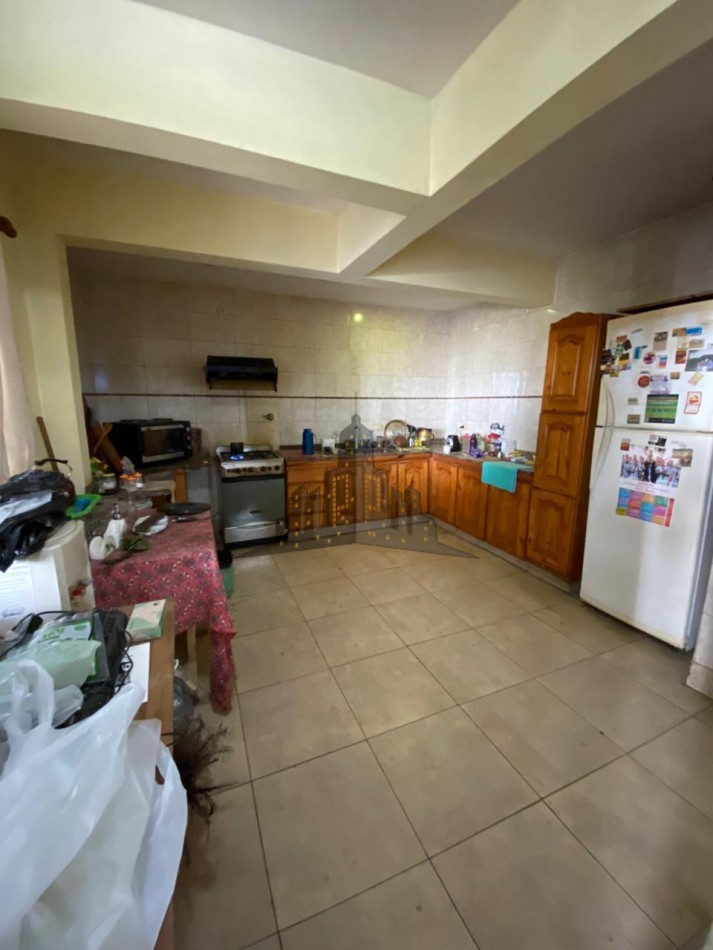 VENTA - IMPORTANTE LOTE - CASA 4 AMBIENTES - IDEAL INVERSION -