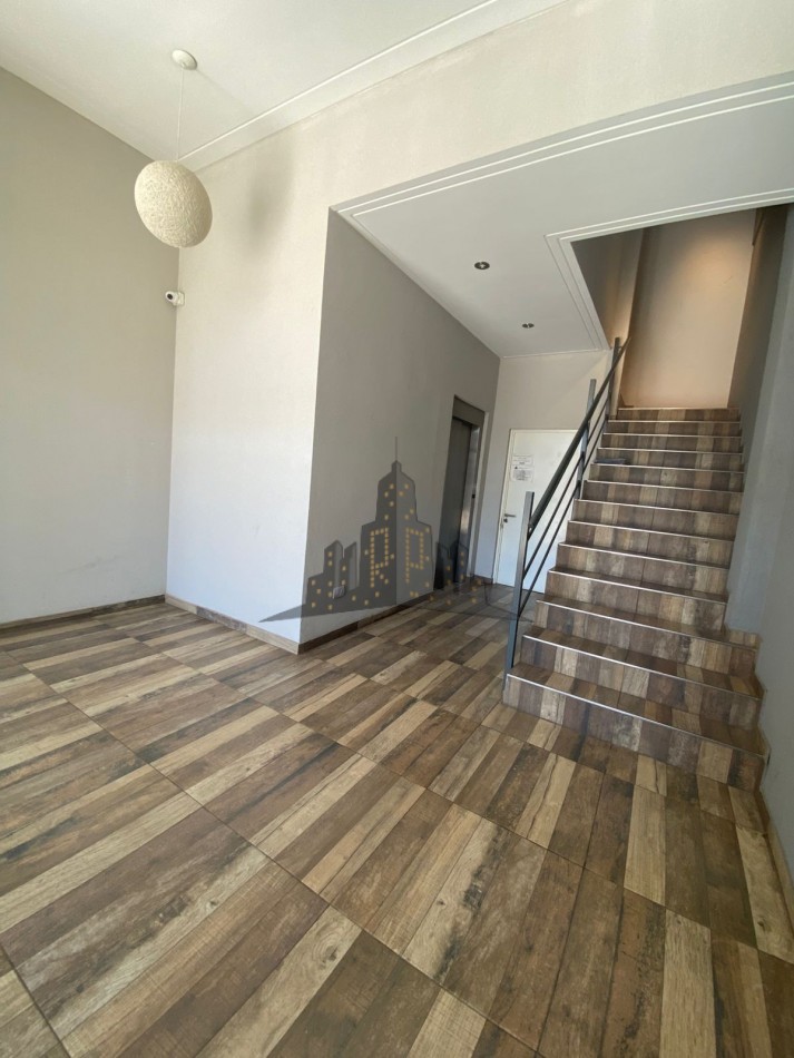 ALQUILER - DEPARTAMENTO DOS AMBIENTES - DOBLE PATIO - CASEROS NORTE 