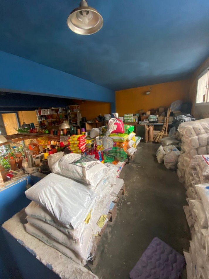 ALQUILER - LOCAL COMERCIAL - SANTOS LUGARES -