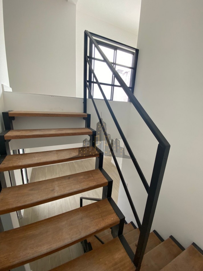 ALQUILER - APTO PROFESIONAL - A ESTRENAR - DUPLEX 5 AMBIENTES - CON COCHERA - CASEROS NORTE 