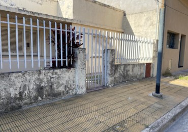 ALQUILER - CASA PH DOS AMBIENTES - SIN EXPENSAS - CON PATIO - VILLA LYNCH