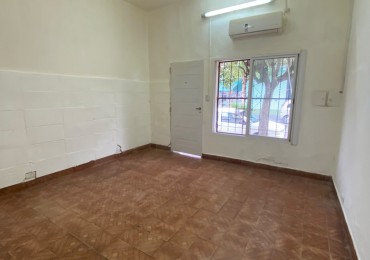 ALQUILER - DEPTO TIPO DOS AMBIENTES - SAN MARTIN - SIN EXPENSAS 