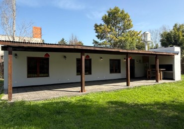 ALQUILER - CASA 3 AMB CON TERRENO DE 1600M2 CON GALERIA