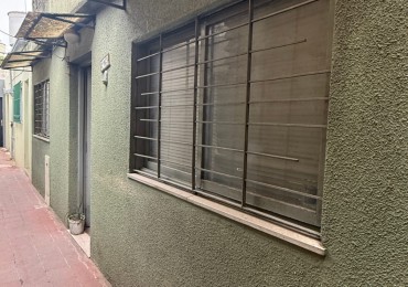 VENTA - CASEROS NORTE - PH 3 AMBIENTES - PATIO Y TERRAZA 