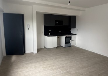 ALQUILER · DEPARTAMENTO DE 2 AMBIENTES* - APTO PROFESIONAL - A ESTRENAR . CASEROS NORTE